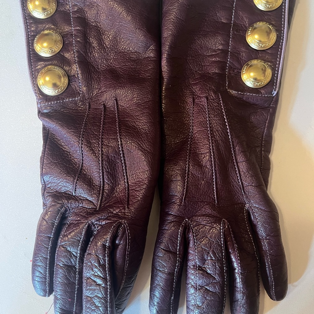 Coach leather - Picture 2 of 6